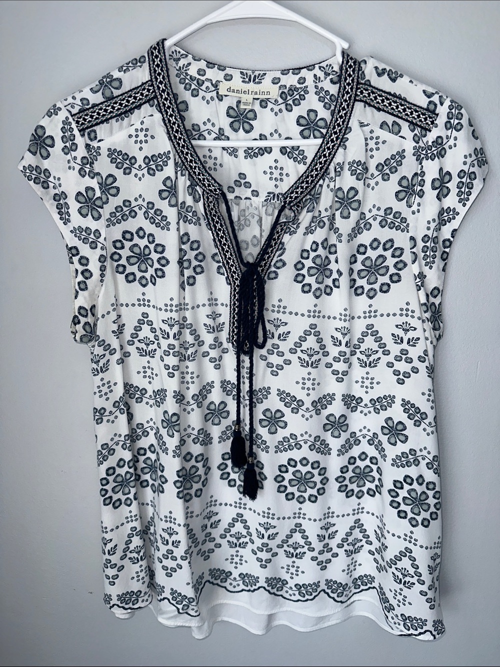 Daniel Rainn White Top with Blue Floral Embroidery and Tassel Tie
